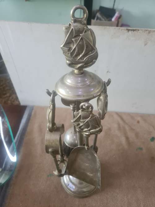 Fireplaces & Accessories OLD SHIP BRASS FIREPLACE COMPANION for sale