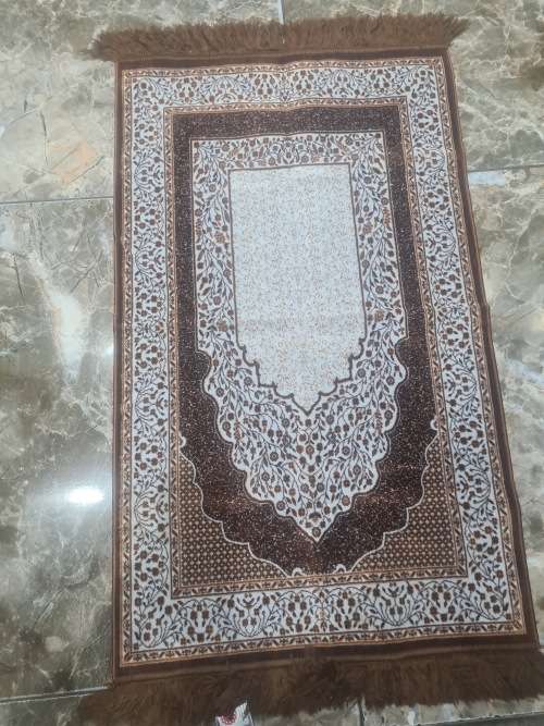 Rugs & Carpets FLOOR RUG MADE IN SAUDI ARABIA (LIGHTWEIGHT)1m x 65cm
