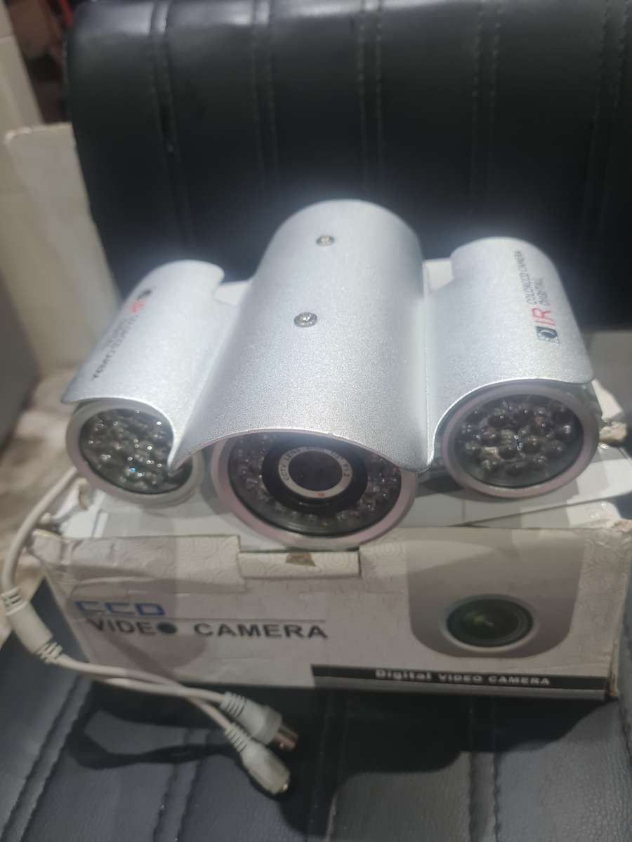 Surveillance Cameras IR COLOR CCD CAMERA was sold for R280.00 on 27
