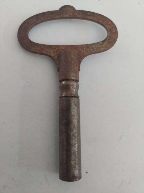 Mantel Clocks Vintage 6mm clock key for sale in Cape Town (ID598614789)
