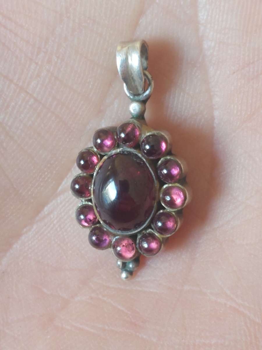 Necklaces & Pendants Vintage sterling silver cabochon pendant