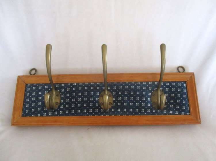 Other Antiques & Collectables BEAUTIFUL WOOD, STURDY BIGGIE BEST