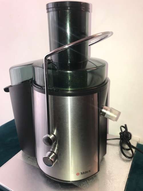 Juicers Milex Juicer (fruit and vegetable extraction) was sold for