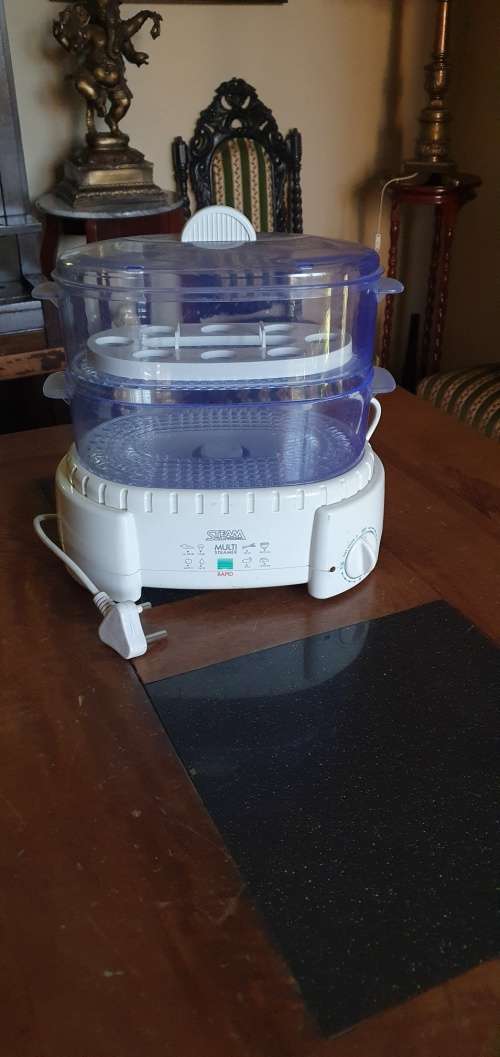Steamers Steam Supreme Multi Steamer was sold for R142.00 on 20 Jul