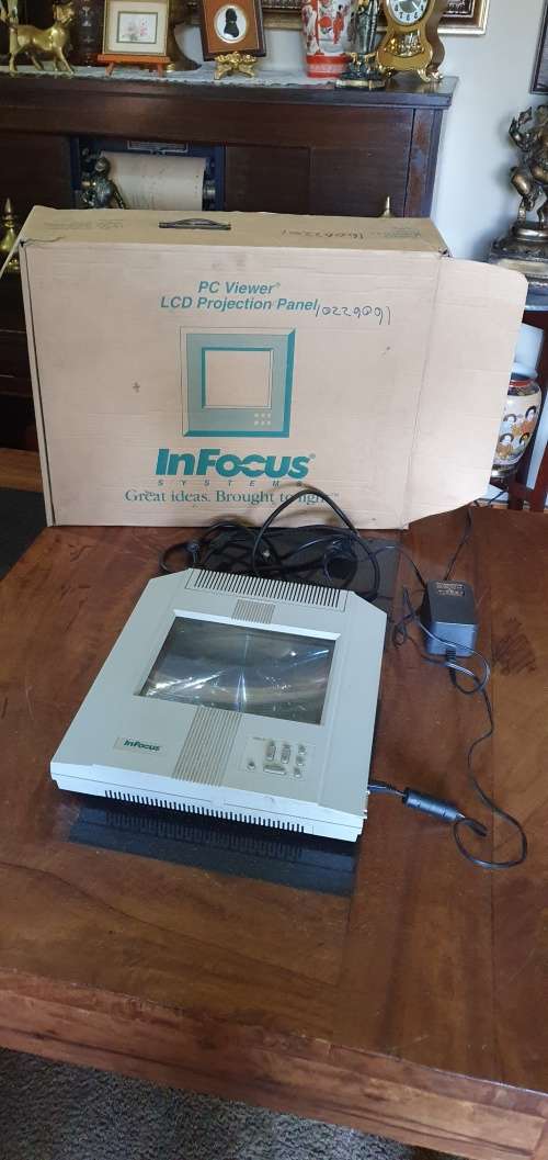 Projectors Infocus Pc Viewer LCD Projection Panel Projector was sold