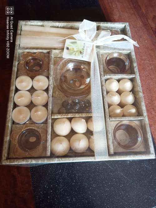 Candles & Holders Beautiful Candle Set was sold for R268.00 on 17 May at 1906 by Mr Ooogles
