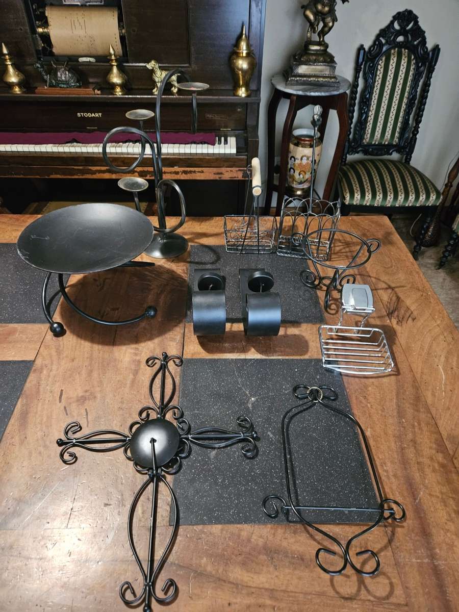 Candles & Holders Variety Candle Holders was sold for R41.00 on 24