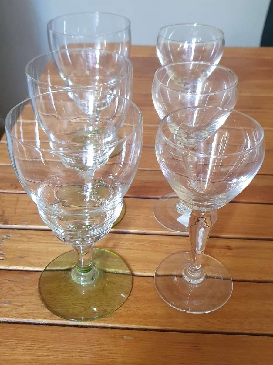 Drinking Glasses & Stemware SET OF 6 VINTAGE STEMMED DEPRESSION GREEN