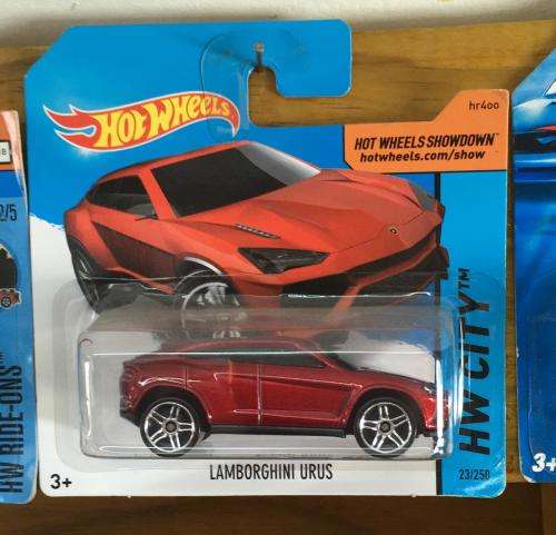 Models - Hotwheels Hot wheels Matchbox Lamborghini Urus 1:64 was sold for   on 15 Jan at 11:29 by wolliedixonmotors in George (ID:449365415)