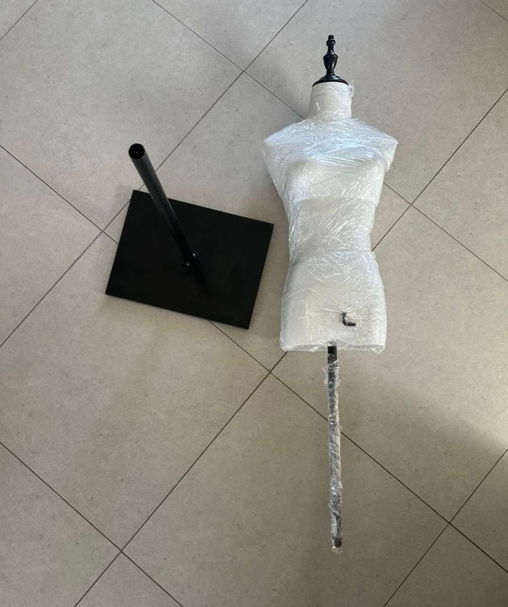 Mannequins mannequin for lady clothes for sale in Cape Town (ID