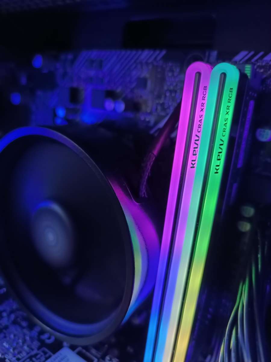 PC Desktops & AllinOnes New Ryzen 5 Gaming PC**256GB SSD**8GB