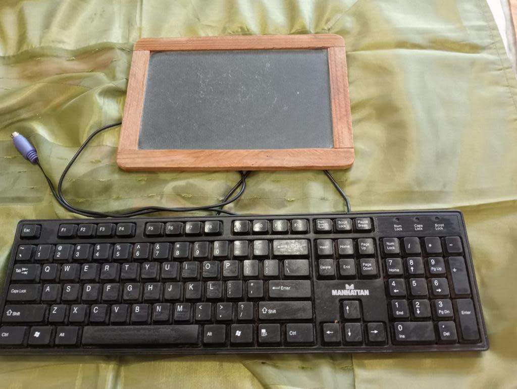 Keyboards PC Keyboard for sale in Pretoria / Tshwane (ID608472968)