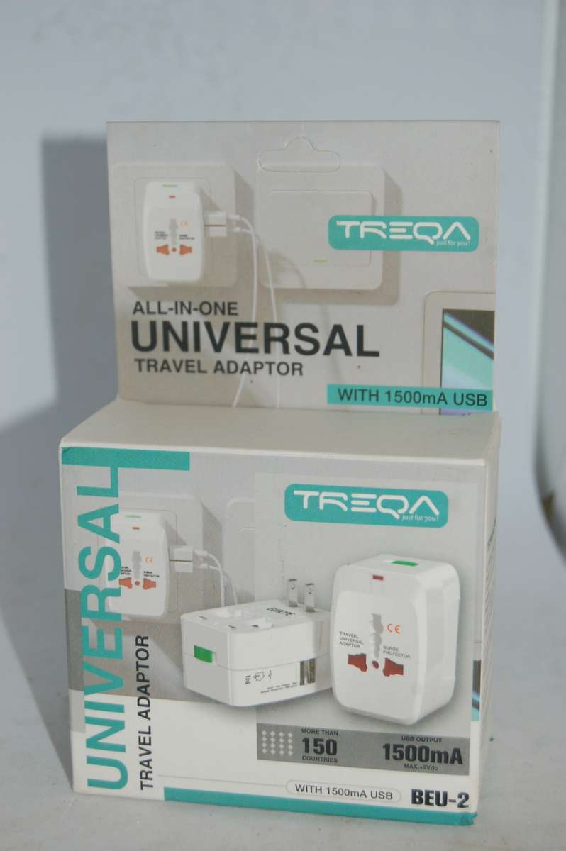 Adapters & Converters UNIVERSAL TRAVEL PLUG ADAPTER was sold for R21