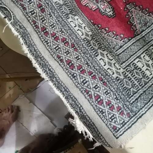 Rugs & Carpets FINELY HAND KNOTTED ORIENTAL KARACHI BUKHARA CARPET