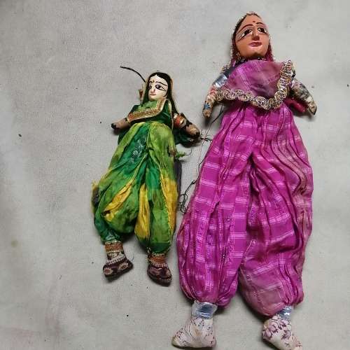 Other Antiques & Collectables VINTAGE PAIR OF INDIAN PUPPETS for sale