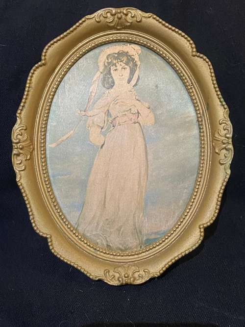 Frames Frame satin was listed for R135.00 on 5 Nov at 1331 by