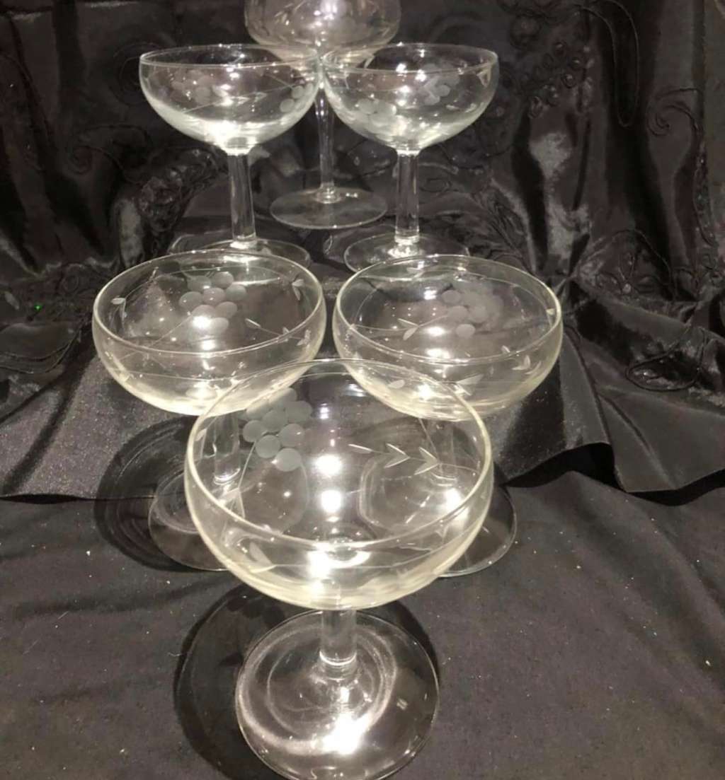 Drinking Glasses & Stemware Glasses champagne coupes grape etched for