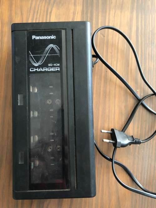 Battery Chargers Panasonic BQ4CM Battery Charger was sold for R106.00 on 20 Jul at 2346 by