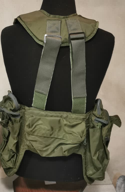 Kit - South African Special Forces Niemoller Load Bearing Vest. was ...
