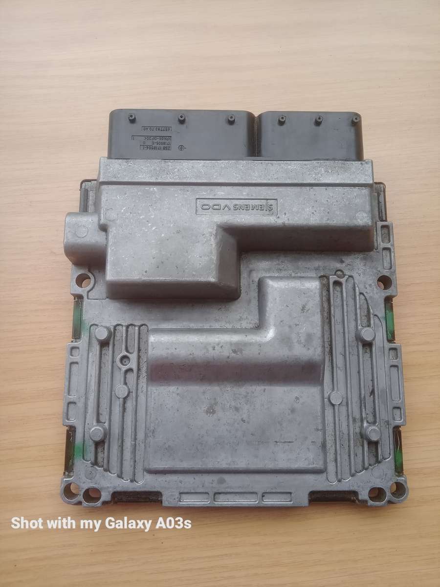 Engine Computers - Mercedes Benz W204 computer box (ECU) was listed for ...