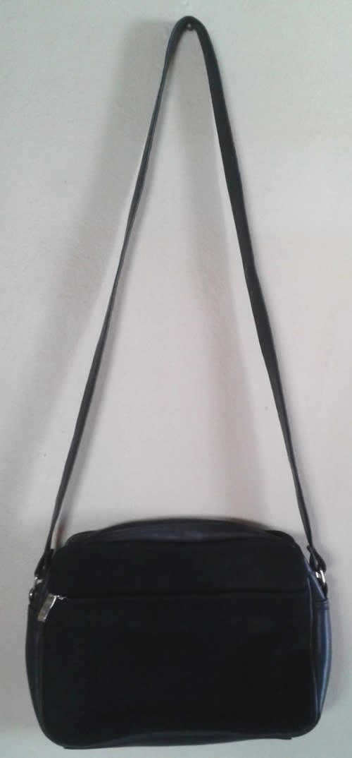 Handbags & Bags - Black faux leather and suede handbag for sale in Johannesburg (ID:479138131)
