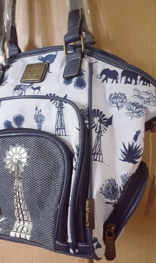 Handbags & Bags Original Cotton Road Bag Blue animals. LOTS OF