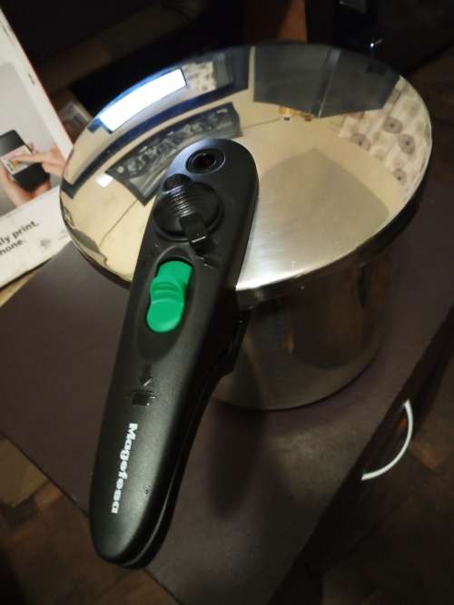 Other Cookware PRESSURE COOKER for sale in Pretoria / Tshwane (ID