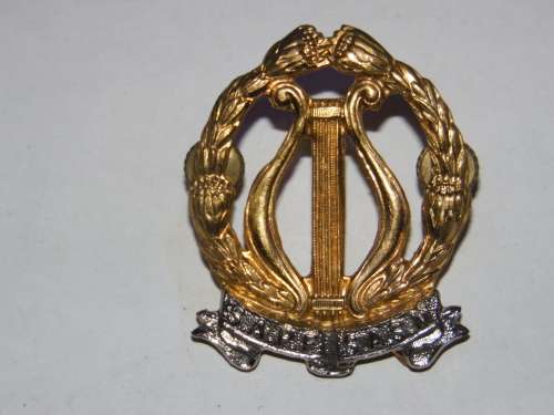 South African Army - SA PERMANENT FORCE BAND MEMBER CAP BADGE was ...