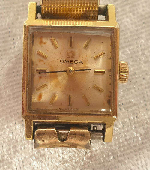 Rare \u0026 Collectable Watches - Vintage Ladies OMEGA Lunette Automatic watch  17 Jewels - running- Seiko Strap 11x11mm Face was sold for R850.00 on 3 Oct  at 03:01 by kiepersol1 in Johannesburg (ID:485766456)