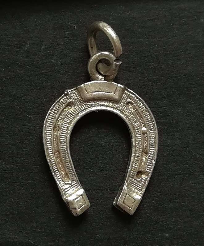 Charms & Charm Bracelets STERLING SILVER CHARM HORSESHOE 14 X 17MM