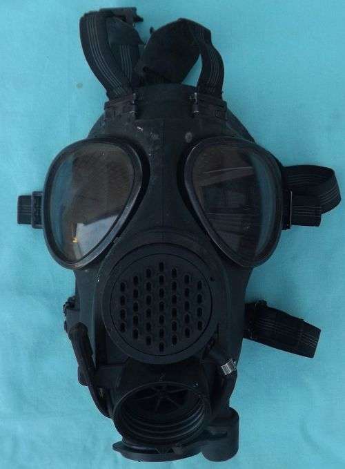 Headgear - SA ARMY(SADF) -- Border War Eighties Gas Mask was sold for ...