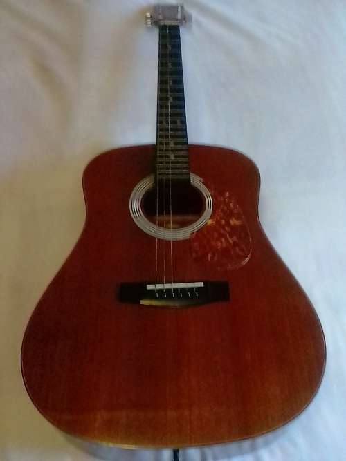 Hondo guitar for deals sale