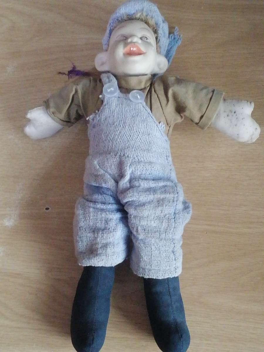 Toys & Dolls VERY OLD PORCELAIN DOLL GOOD CONDITION PLEASE READ BELOW. for sale in
