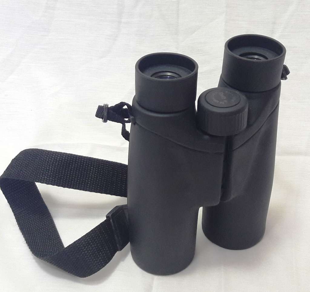 Binoculars & Monoculars Binoculars 10 X 42 6 Deg was sold for R810.00