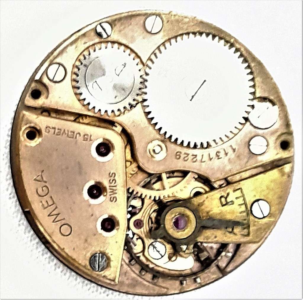 Rare & Collectable Watches VINTAGE OMEGA Cal 30T2 MOVEMENT FOR RESTORATION RESTORABLE DIAL