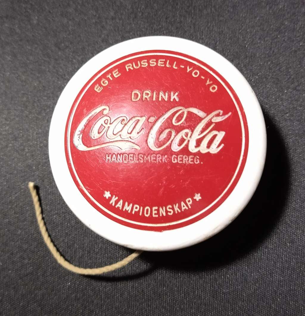 Classic Toys VINTAGE SOUTH AFRICAN ENG/AFRIKAANS COCA COLA RUSSELL