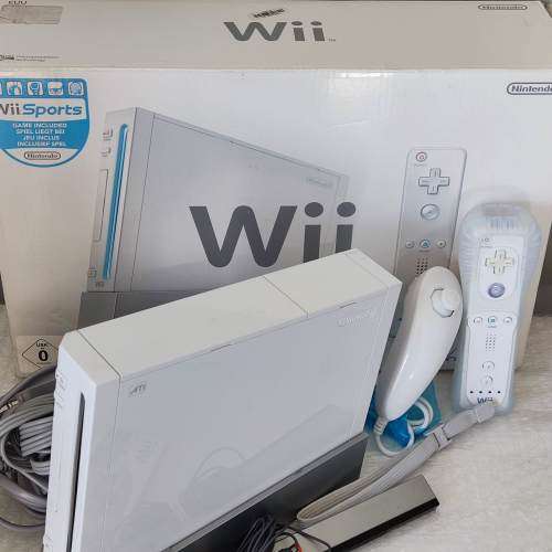 Nintendo Nintendo Wii Sports gaming console +game for sale in