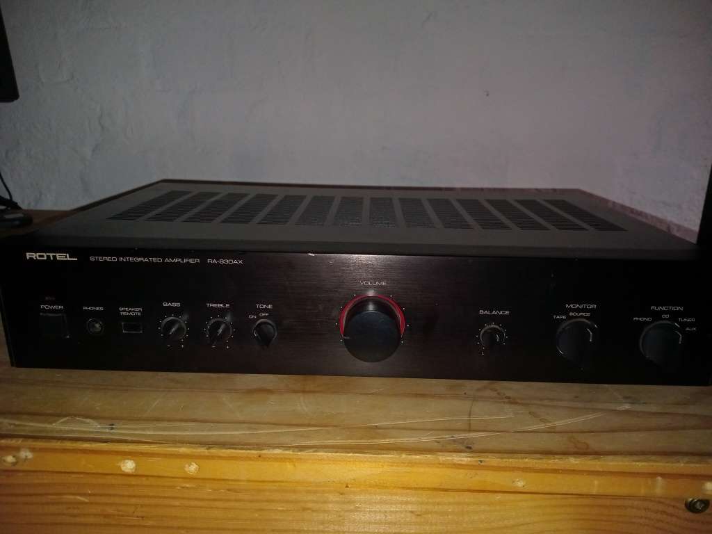 Amplifiers & Processors Rotel RA930AX Stereo Integrated Amplifier