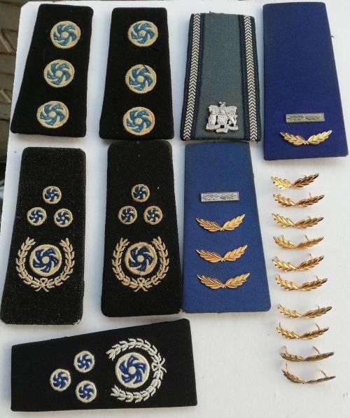 Other Badges & Insignia - South Africa Fire/Traffic rank badge lot was ...