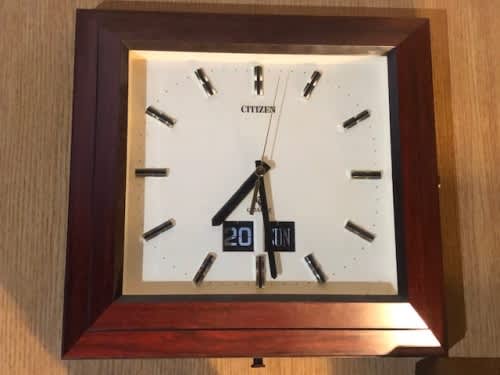 Electrical Clocks - VINTAGE-CITIZEN- DAY DATE WALL CLOCK was listed for  R2, on 9 Jan at 17:01 by orfeo in Cape Town (ID:538951371)