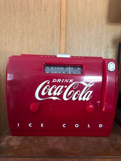 Appliances - STUNNING VINTAGE COCA COLA RADIO was listed for R3,800.00 ...