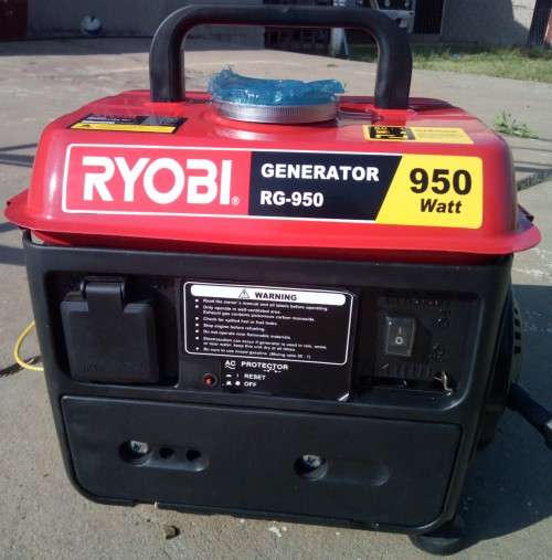 Home Generators Ryobi 950W 2Stroke Generator (RG950) Display Unit