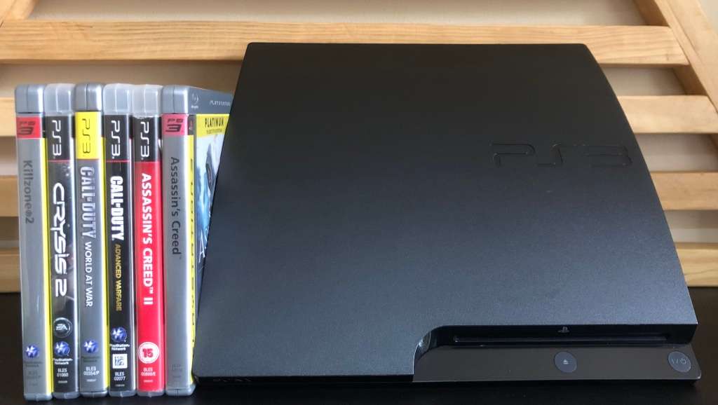 PlayStation PlayStation 3 Slim 320GB (CECH3004A) Console + Game