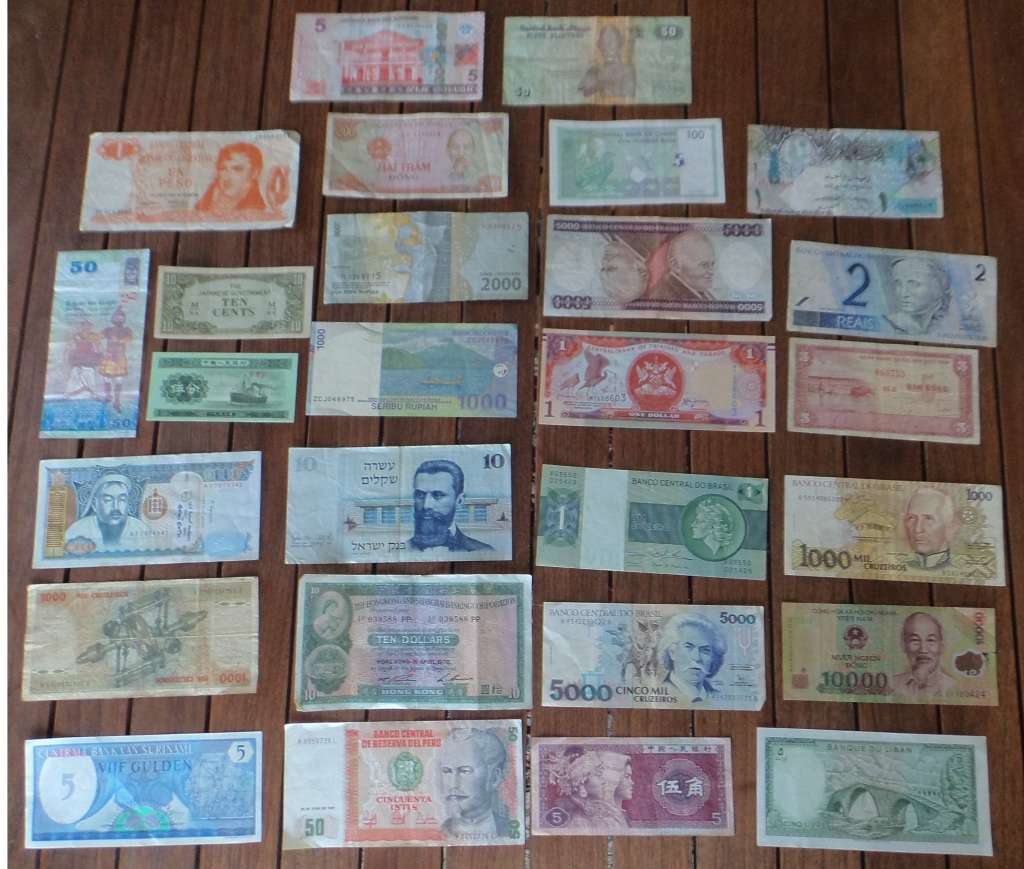 Collections Lots World Bank Note Collection Twenty Seven 27   231206095956 VD402a 