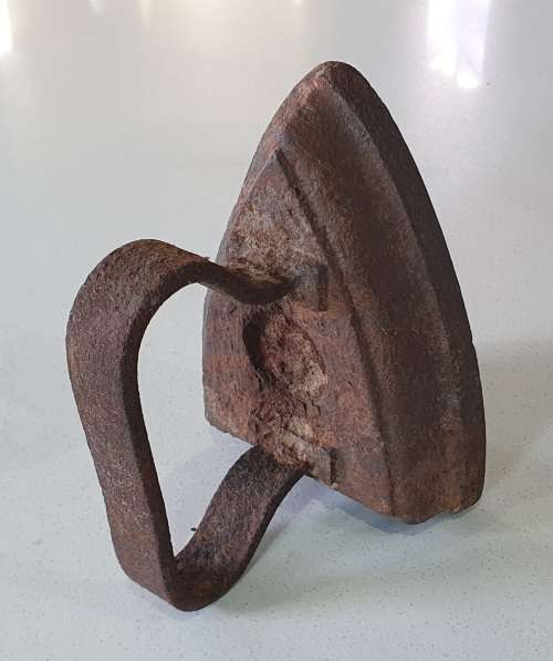 Appliances Vintage cast iron, coal stove clothing Sad Iron as per