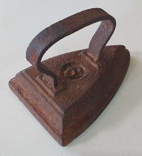 Appliances Vintage cast iron, coal stove clothing Sad Iron as per