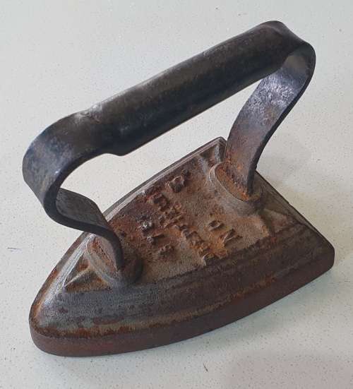 Appliances Vintage cast iron, coal stove clothing Sad Iron as per