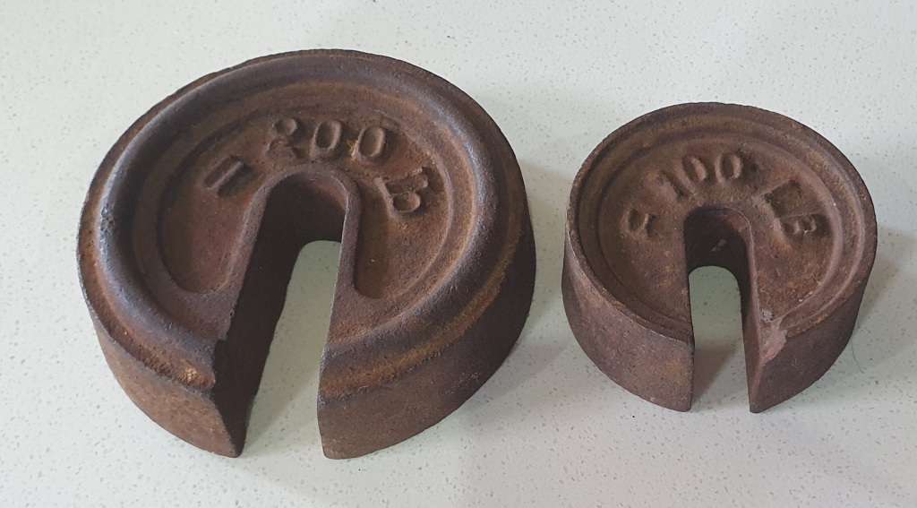 Scales & Weights Vintage cast iron scale weights as per photo for