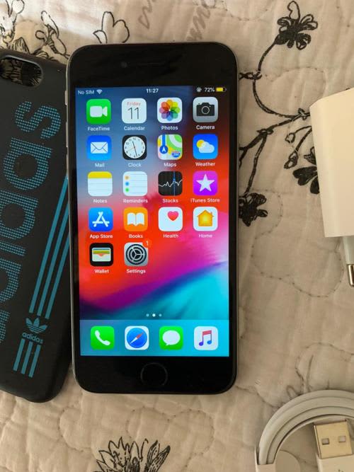 Apple Iphone 6 Space Grey 64gb Capacity Excellent Condition Charger Was Sold For R3 420