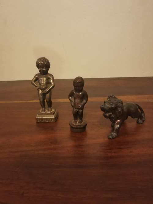 Metal Vintage Brass and Copper Figurines was sold for R19.00 on 29